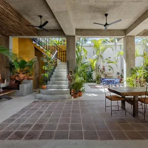  Hotel El Mambo Boutique